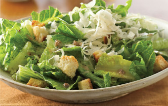 Learn to Make Caesar Salad – Recipe