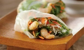 Shrimp Summer Rolls With Dipping Sauce /lower calorie/